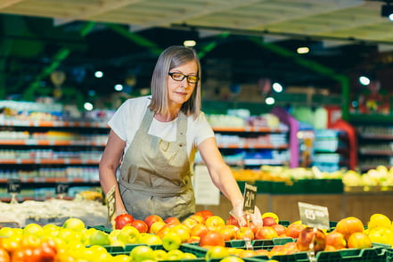 Common risks faced by lone working retail workers and how to mitigate them